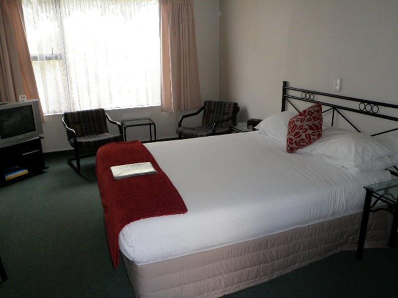 Durham Court Motor Inn Тауранга Номер фото