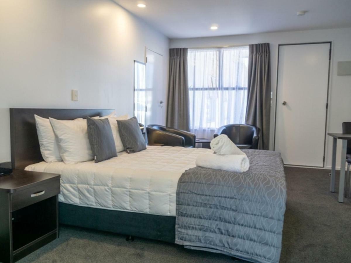 Durham Court Motor Inn Тауранга Екстер'єр фото