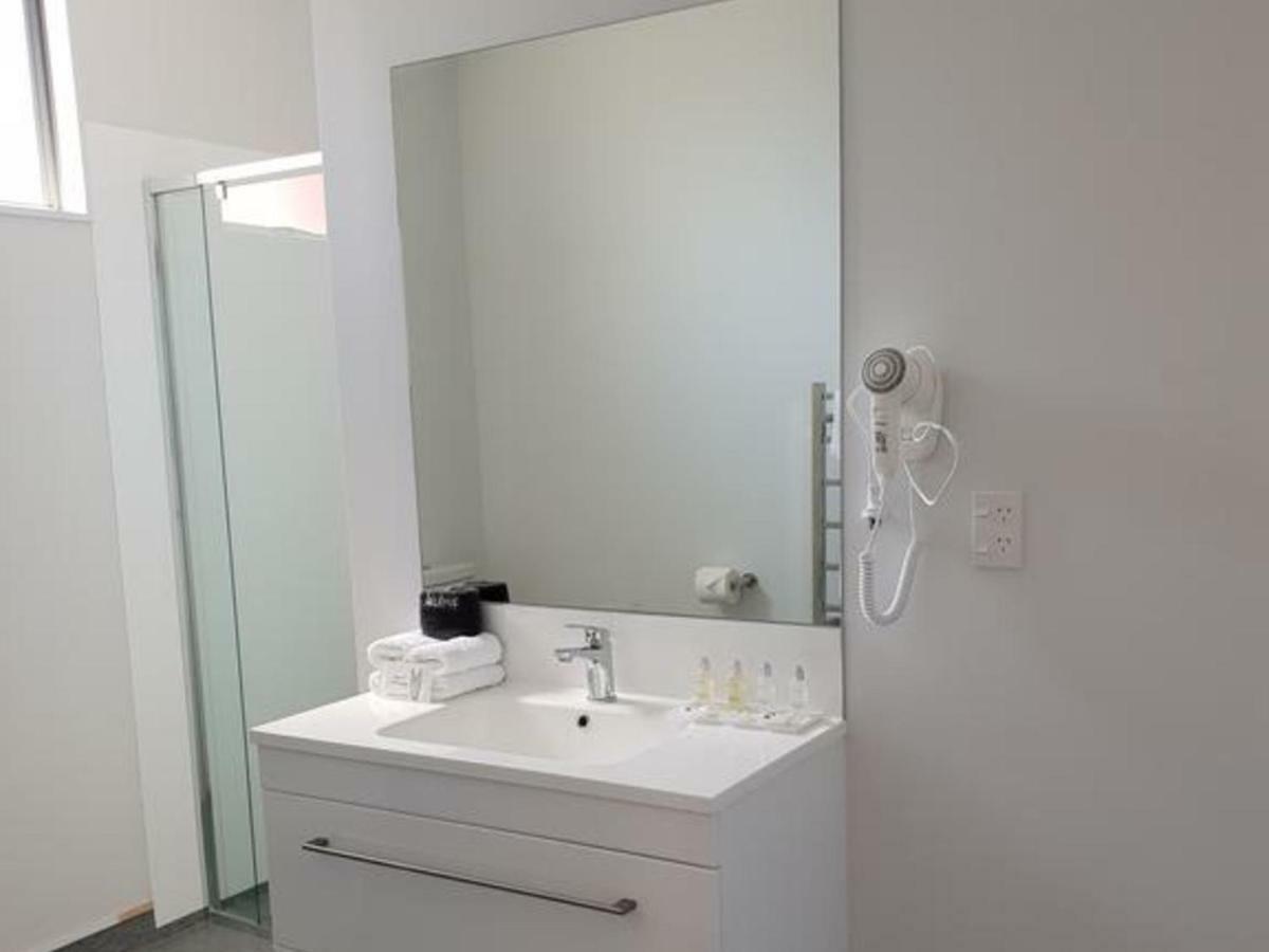 Durham Court Motor Inn Тауранга Екстер'єр фото